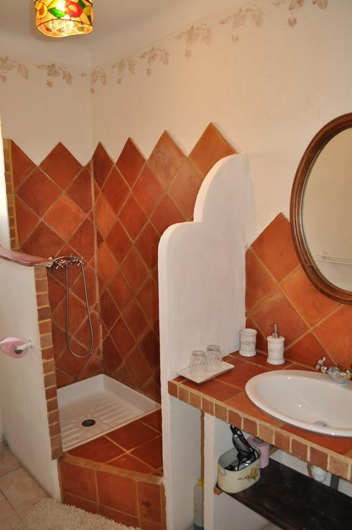 La Ribeyrette Bed & Breakfast Chamborigaud Room photo